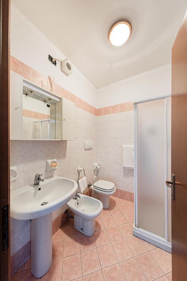 Condominio Del Sole P1-137 By Wonderful Italy Sirmione Kültér fotó